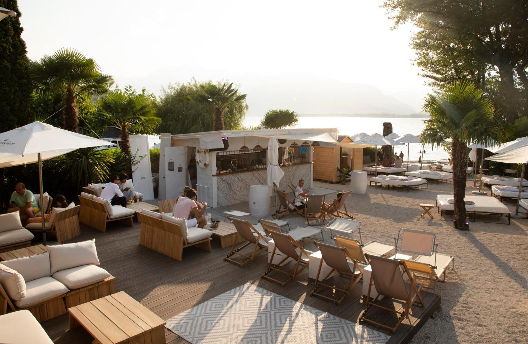 Riva Club I Boutique I Restaurant * Gambarogno