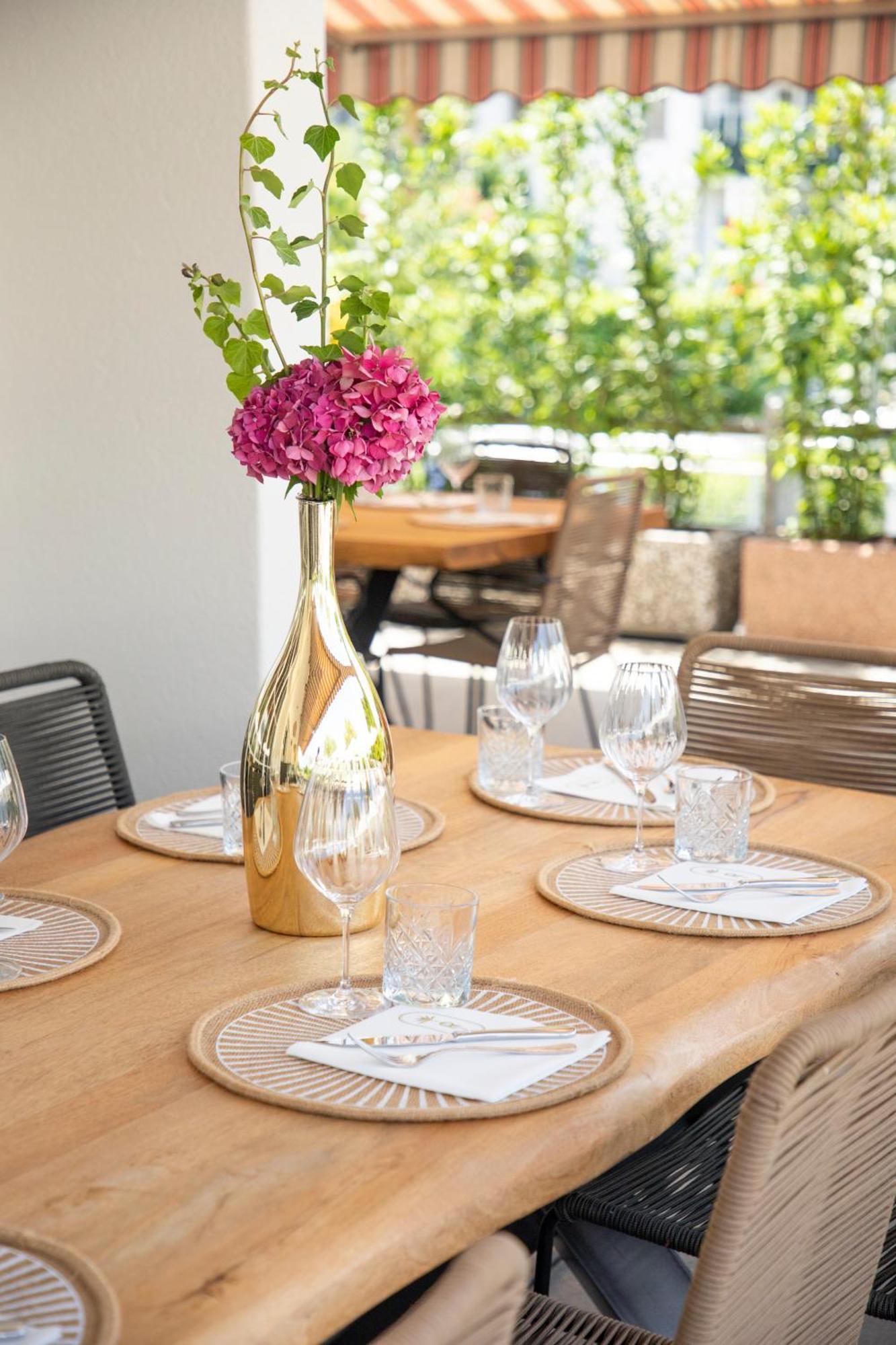 Riva Club I Boutique I Restaurant Hotel Gambarogno